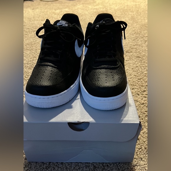 Air forces - Picture 2 of 3